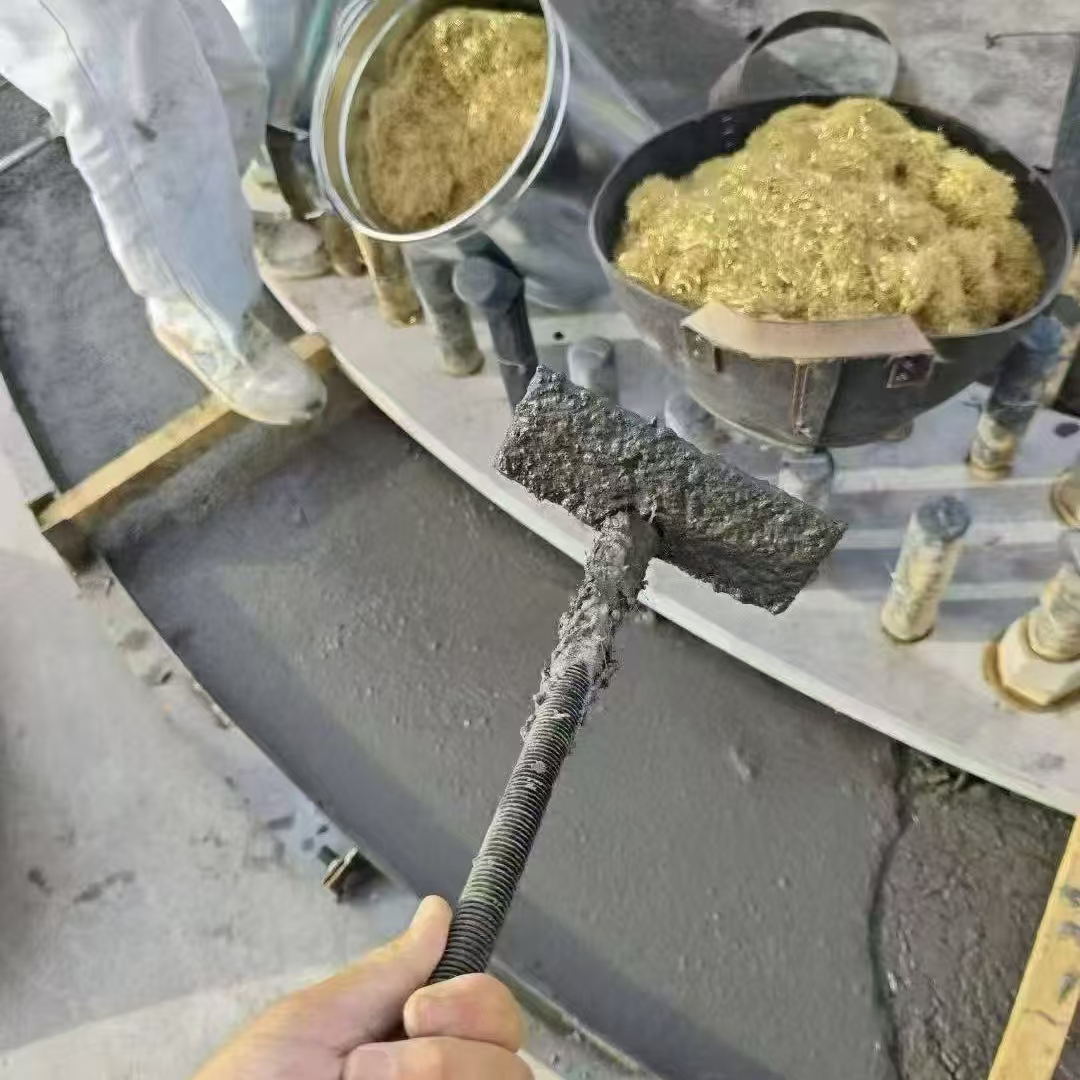 威海C120钢纤维高强无收灌浆料 轧机压缩机汽轮机发电机锻压设备底座灌浆材料